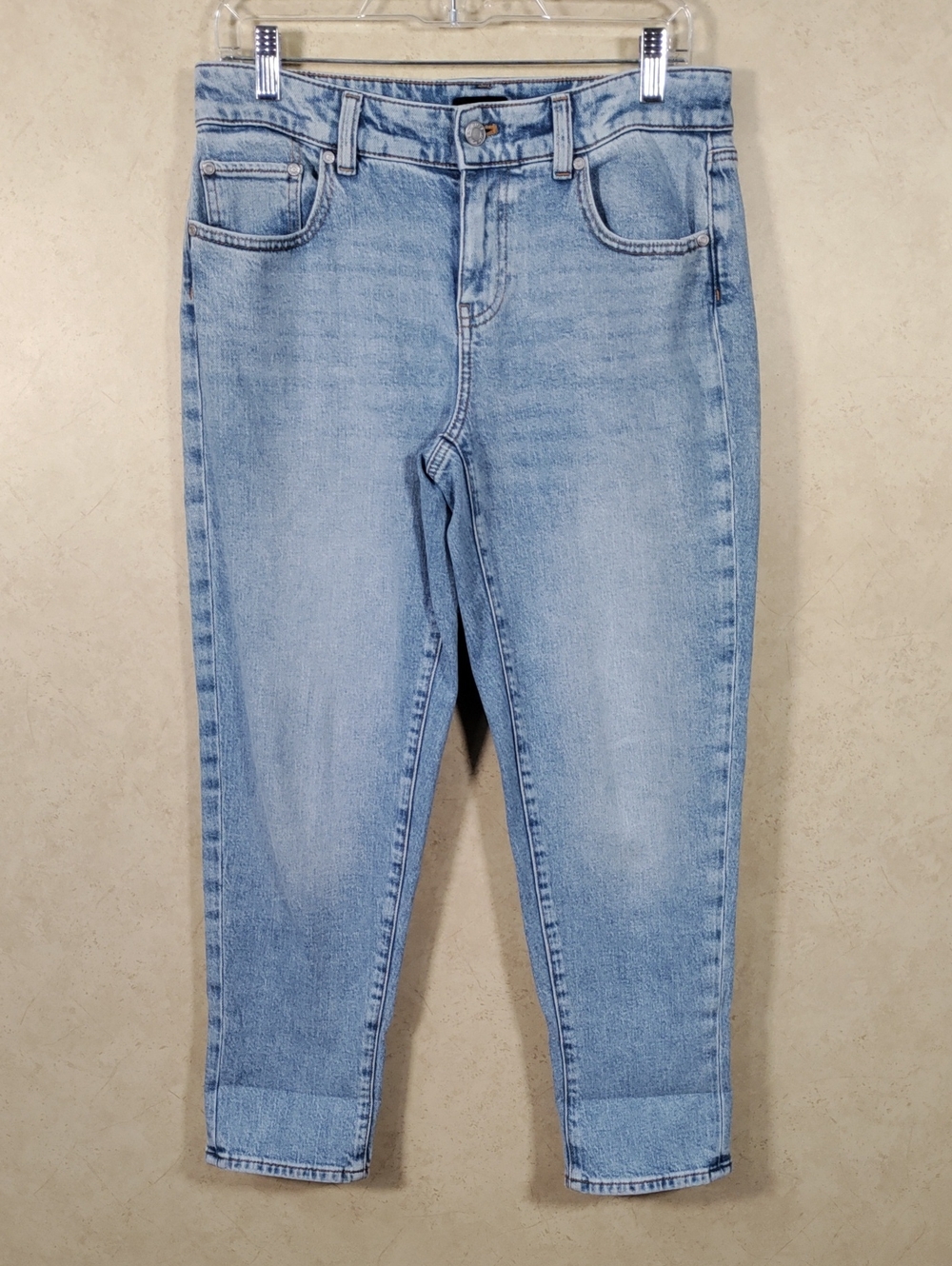 I177 Talbots Canarsie Wash Everyday Relaxed Jeans 4P